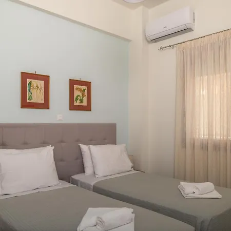Monte Smith Luxury Garden With Parking Apartment Rhodes City