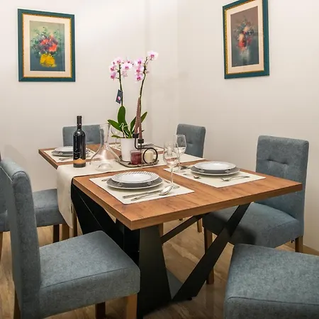 Monte Smith Luxury Garden With Parking Appartement *
